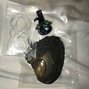 Halloween cat rainbow cage with chain and oyster